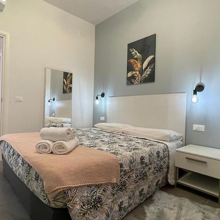 Guest House Kinga Cavour Florence Buitenkant foto