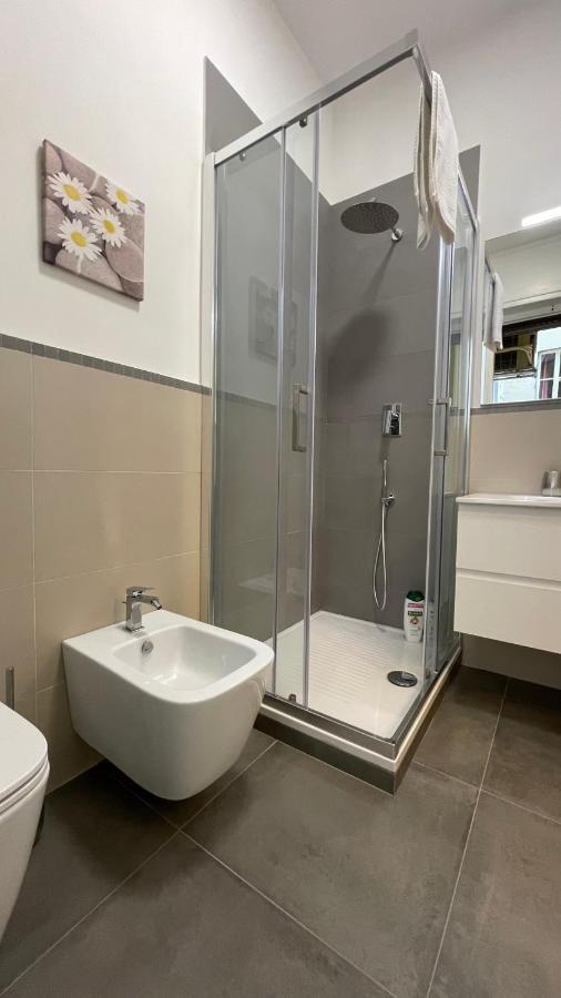 Guest House Kinga Cavour Florence Buitenkant foto