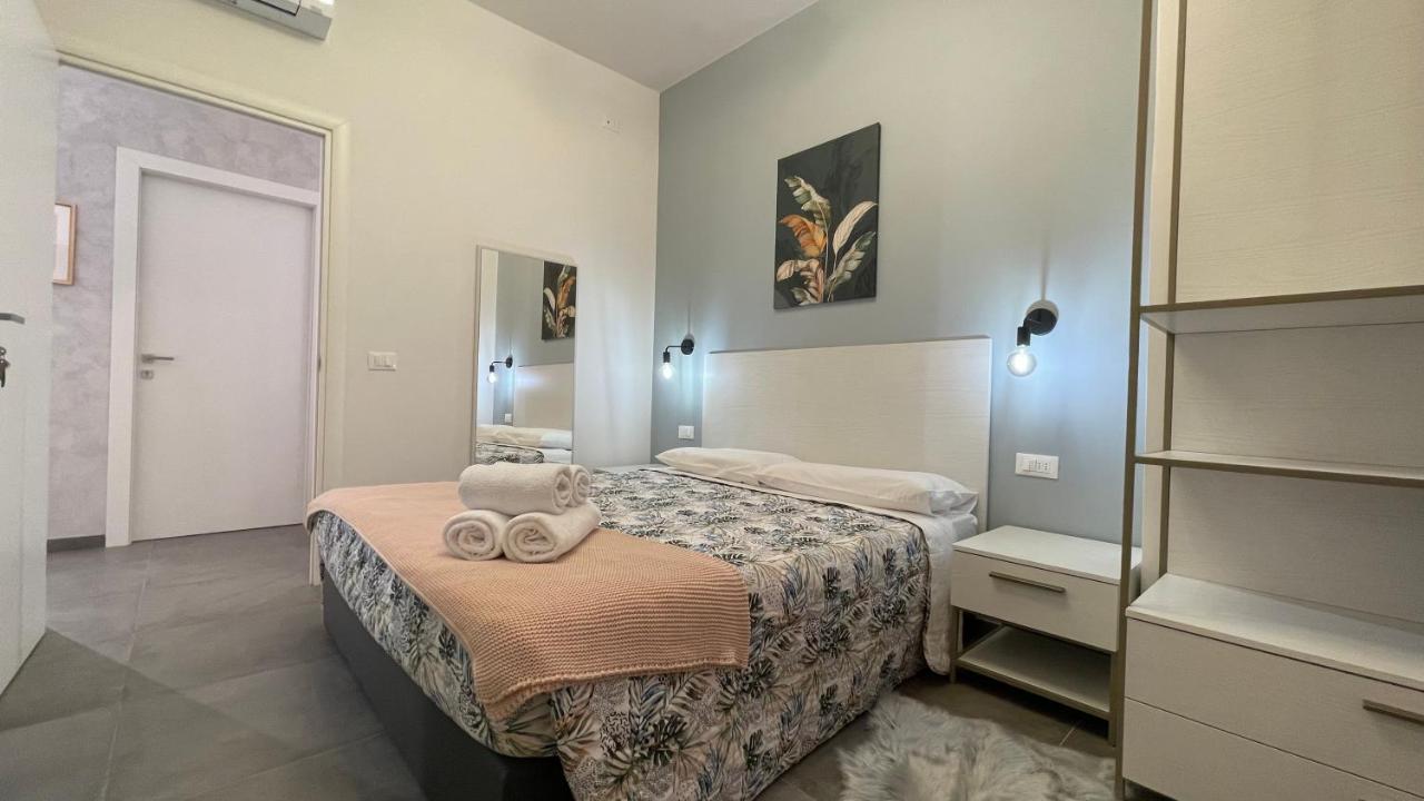 Guest House Kinga Cavour Florence Buitenkant foto