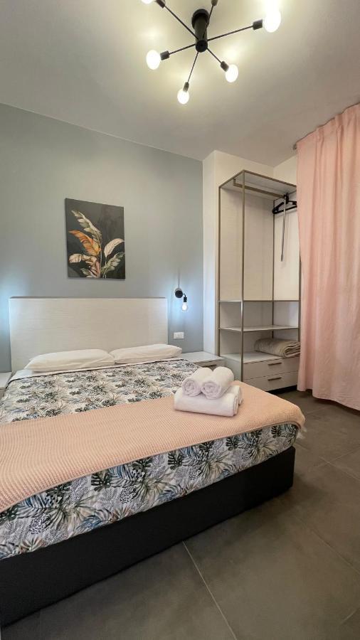 Guest House Kinga Cavour Florence Buitenkant foto
